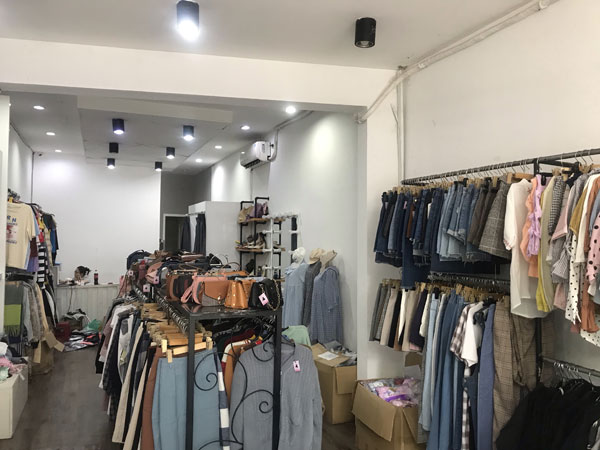 Sang shop vị trí đẹp 330 Lê Văn Sỹ