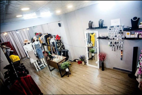 Sang shop thời trang mặt tiền Bà Hạt--Quận 10