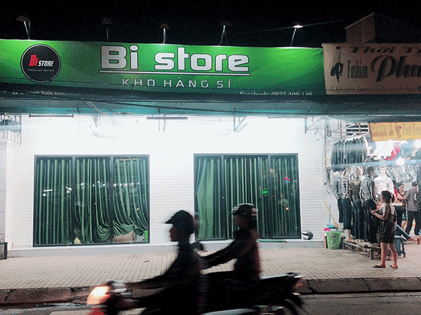 Sang Shop Nam doanh thu 2 tỷ 2 tháng cuối năm Quận Bình Tân