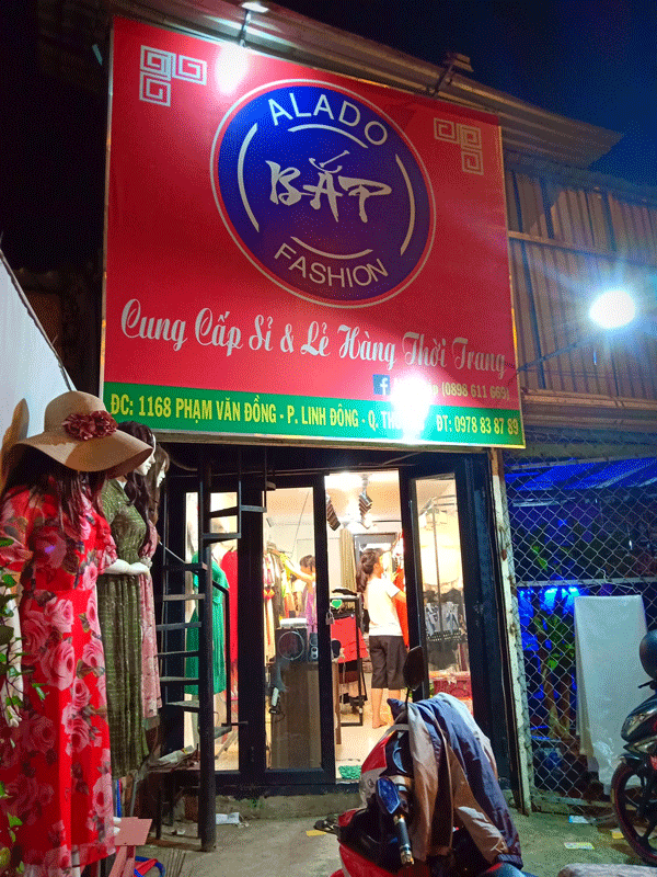 Cần sang shop thời trang nữ mặt tiền đường Phạm Văn Đồng