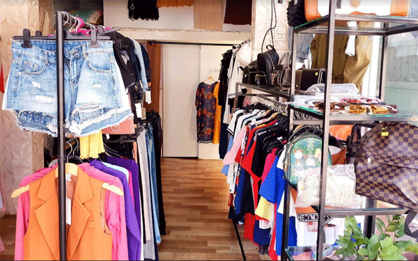 Sang shop thời trang VỊ TRÍ ĐẸP - MẶT TIỀN ĐƯỜNG - VỈA HÈ Quận 9