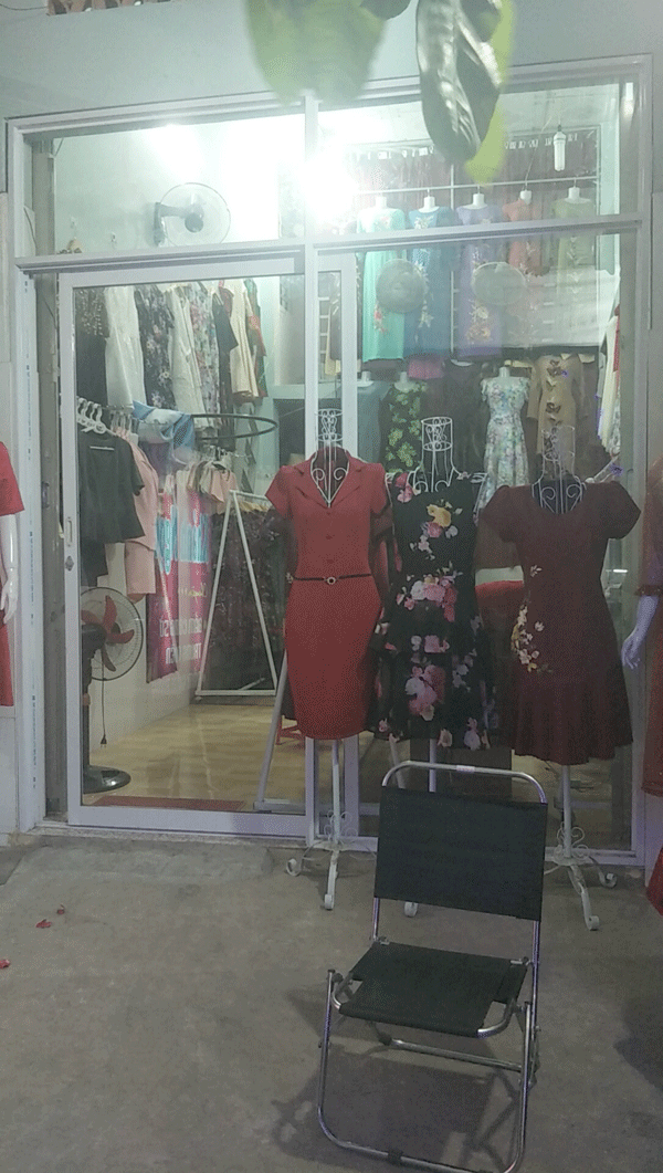 Sang nhượng shop thời trang nữ Bình Dương