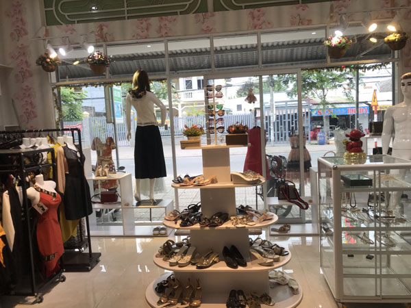 Sang shop thời trang Củ Chi - ngay Chợ Việt Kiều