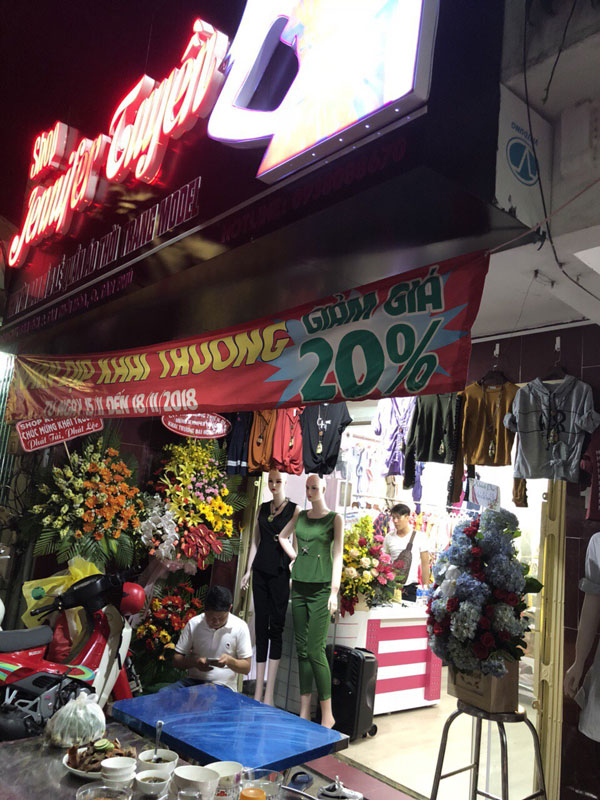 Sang Shop thời Trang Nữ 10C Lũy bán Bích, Tân Thới Hòa, Tân Phú.