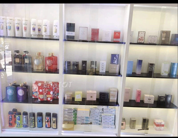 Sang MB shop kinh doanh nước hoa mỹ phẩm cao cấp