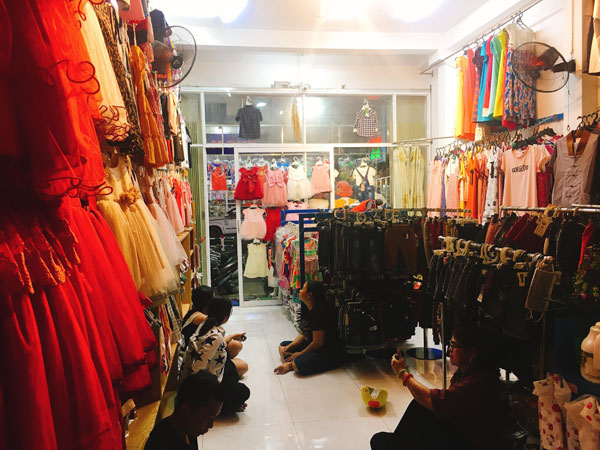 Sang nhượng Shop Mẹ và Bé