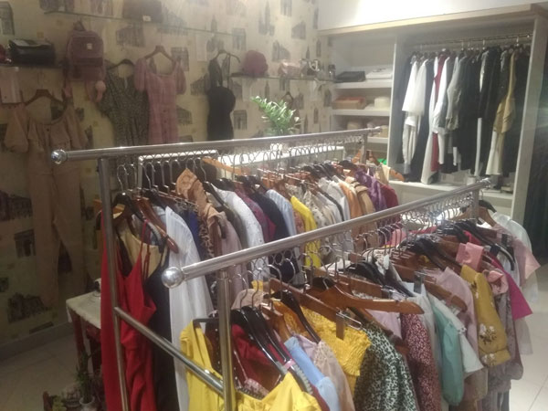 Chuyển công tác xa chỗ làm nên cần sang lại shop thời trang nữ