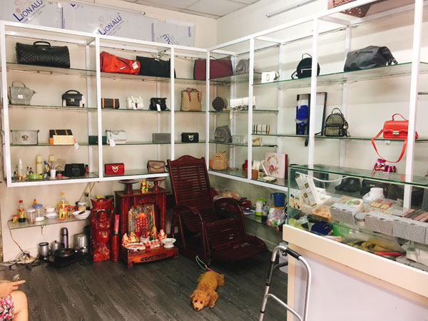 Cần sang gấp Shop hoặc mặt bằng Shop