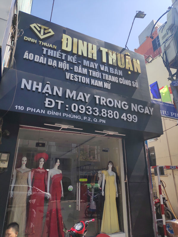 Cần sang mặt bằng Shop Mặt Tiền Phan Đình Phùng