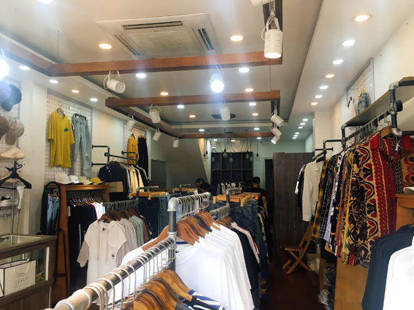 Sang Mặt Bằng Shop Thời Trang Ngay Tại Trung Tâm Quận 11