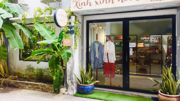 Sang shop mặt bằng đẹp, hẻm xe hơi