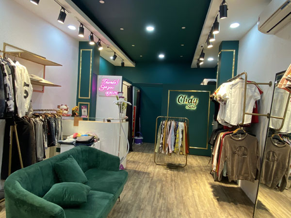 cần sang lỗ gấp shop thời trang trung tâm quận 10