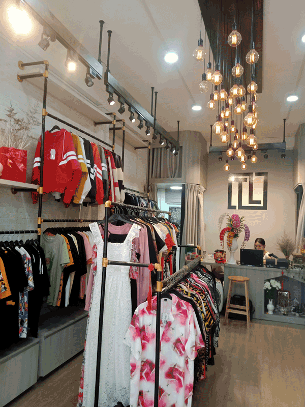 Cần sang Shop thời trang giá rẻ, 96/1 Phan Đình Phùng, PN.