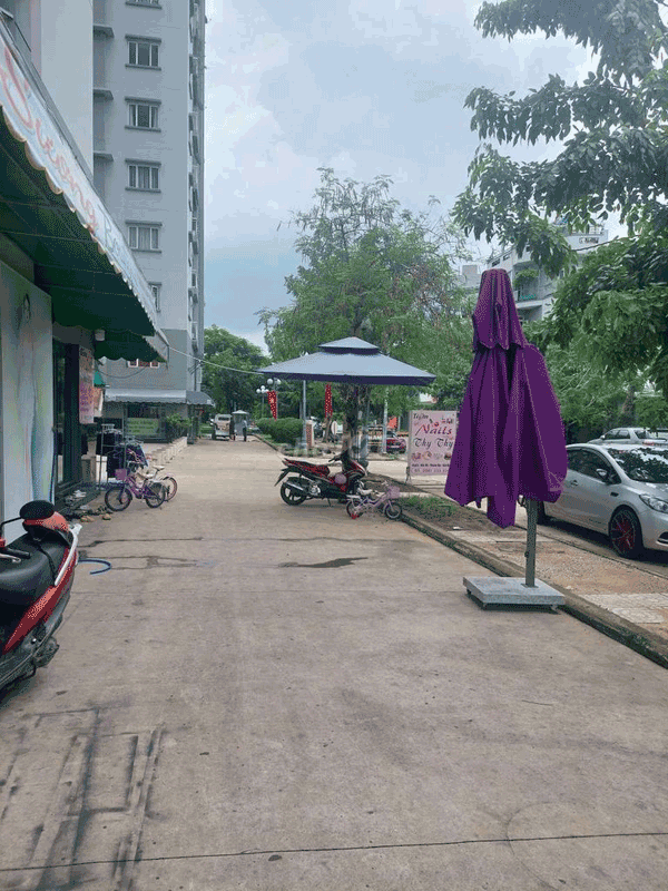 Cần sang gấp mặt bằng Shop tại Quận Tân Phú