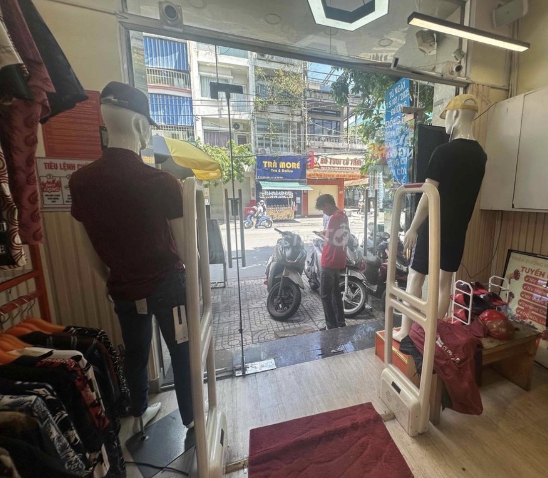 Sang shop thơi trang nam tại Quận Tân Bình