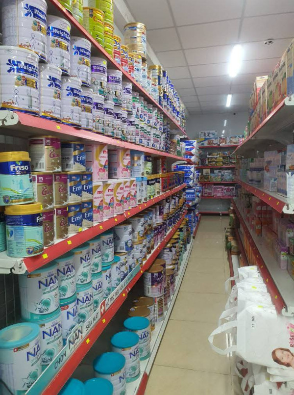 Cần sang nhượng cửa hàng sữa tả + dãy trọ ở Quận 7
