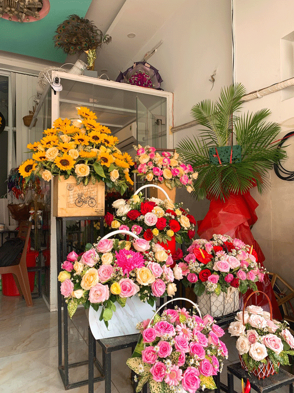 Sang Nhượng Shop Hoa Tươi , MT Tân Hương, Q. Tân Phú