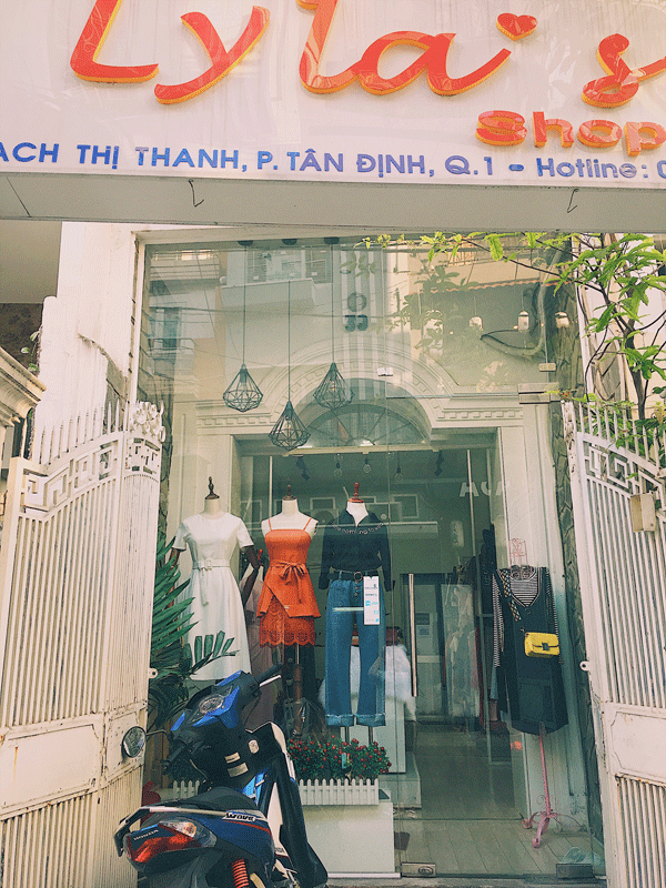 Sang shop thời trang nữ LyLa's Chợ Tân Định.