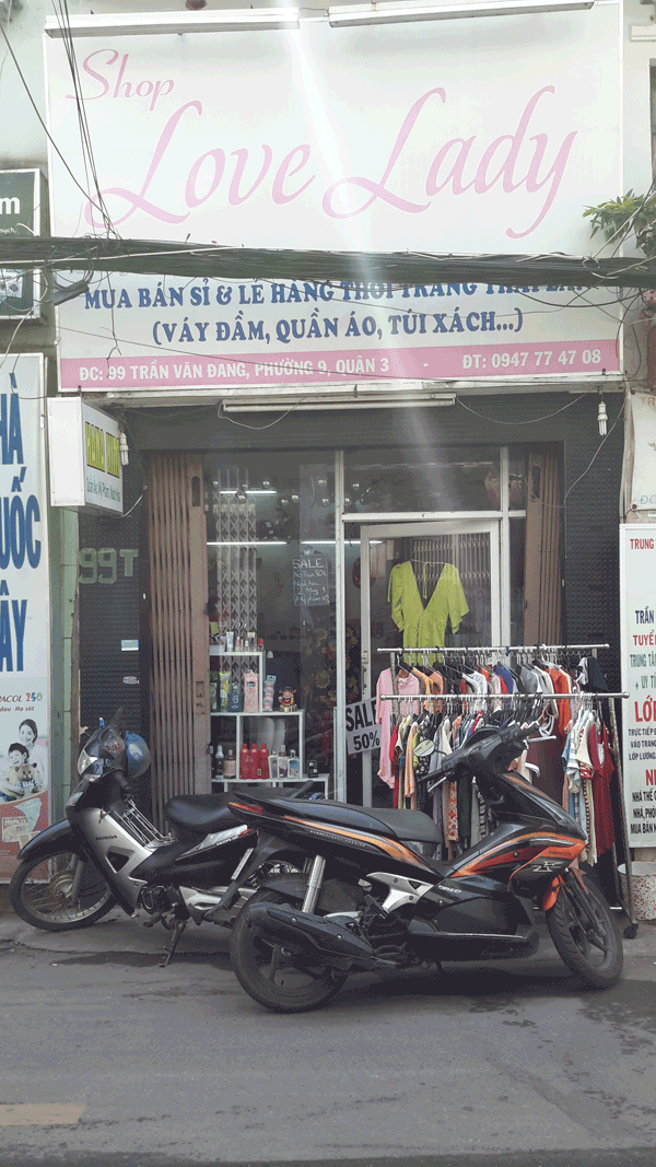 Sang shop thời trang nữ mặt tiền số 99t đường Trần Văn Đang P. 9 Q. 3