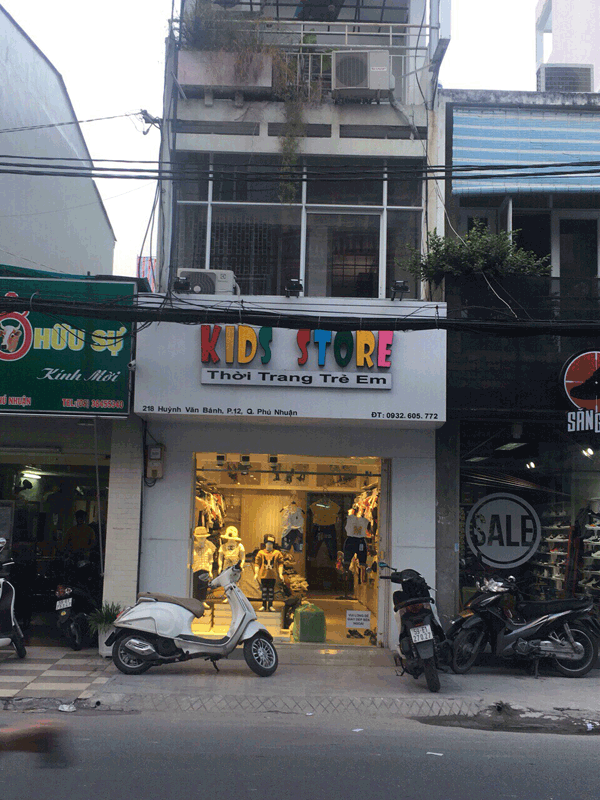 Sang shop thời trang trẻ em tại số 218 Huỳnh Văn Bánh, P.12, quận Phú Nhuận