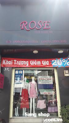 Cần sang gấp shop quần áo thời trang