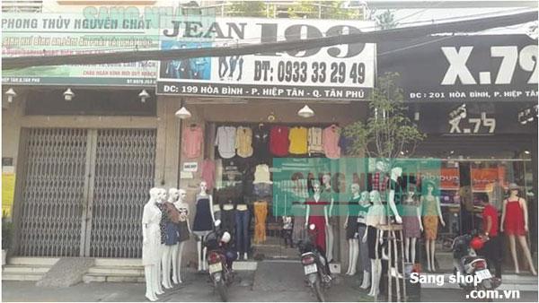 Cần sang gấp Shop thời trang máy lạnh