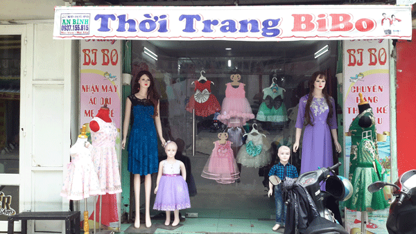 Cần sang gấp shop thời trang mẹ và bé