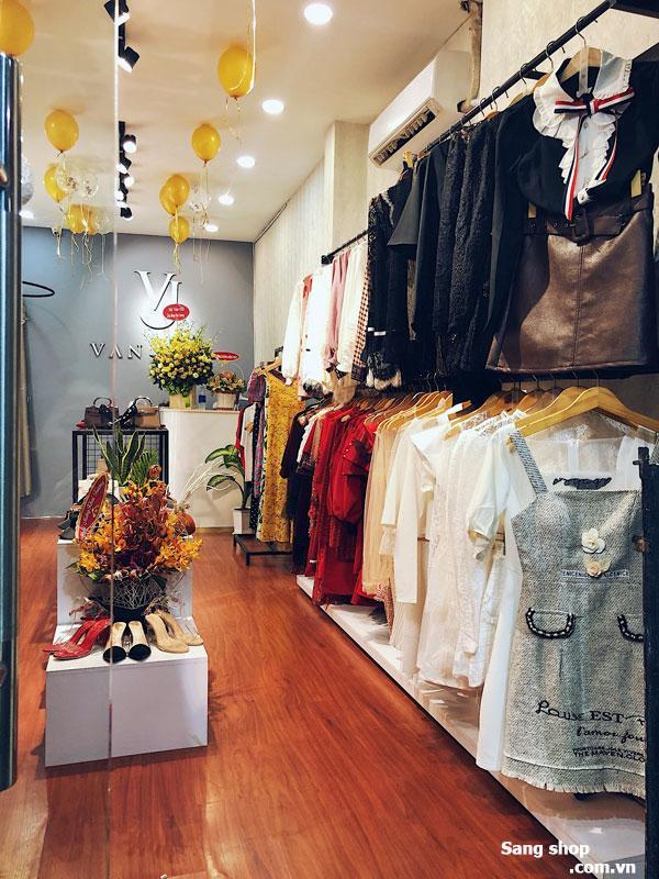 Cần sang gấp shop thời trang ngay mặt tiền