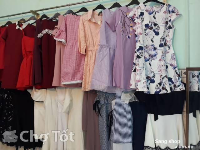 Cần sang gấp shop thời trang nữ