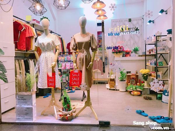 sang shop giá rẻ dọn vào bán ngay vị trí trung tâm Phú Nhuận