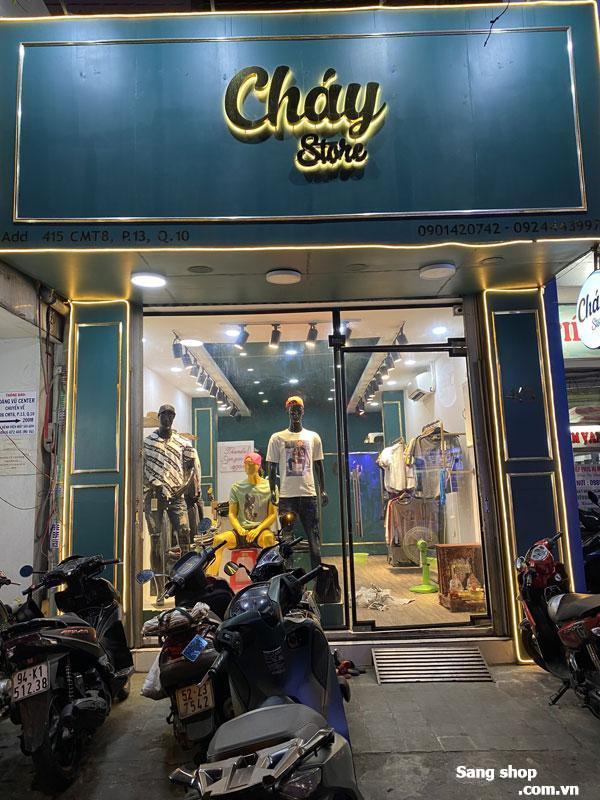 cần sang lỗ gấp shop thời trang trung tâm quận 10