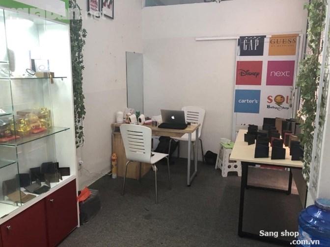 Cần sang nhượng shop đường Duy Tân, Q.Phú Nhuận