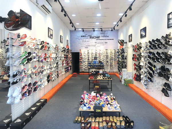 GẤP sang lỗ vốn shop giày Q. 6