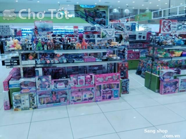 Sang 2 shop liền kề kinh doanh đồ chơi trẻ em