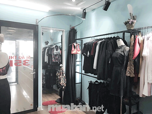 Sang gấp mặt bằng shop Quận 3