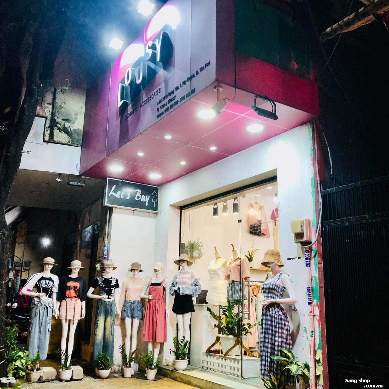 Sang gấp shop thời trang tại Quận Tân Phú