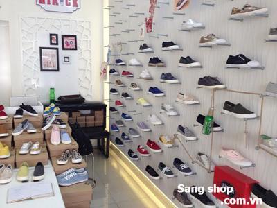 Sang Mặt bằng shop đường Huỳnh Văn Bánh