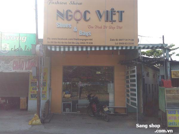 Sang mặt bằng shop giày dép đối diện nhà văn hóa ĐH