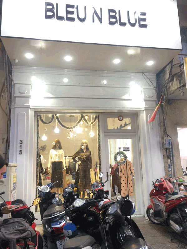 Sang Mặt bằng Shop thời trang Quận 1