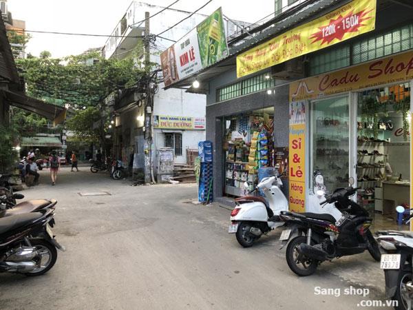 Sang nhanh shop Giầy Dép gía rất tốt