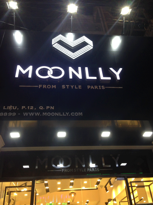 Sang shop giày Moonlly 47 Trần Huy Liệu,Phú Nhuận.