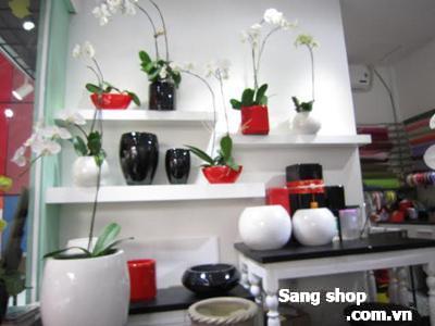 Sang shop hoa Quận Tân Phú