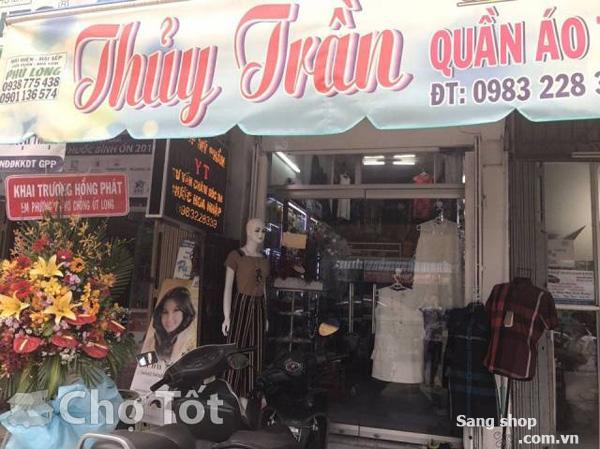 Sang shop hoặc sang quần áo thời trang nữ quận Bình Thạnh