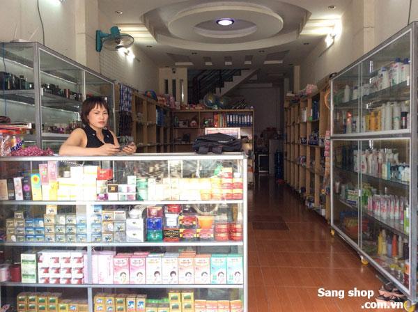 Sang shop mỹ phẩm, phụ liệu tóc, văn phòng phẩm