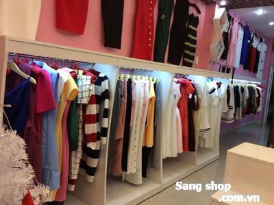 Sang Shop thời trang đường Hùynh Văn Bánh