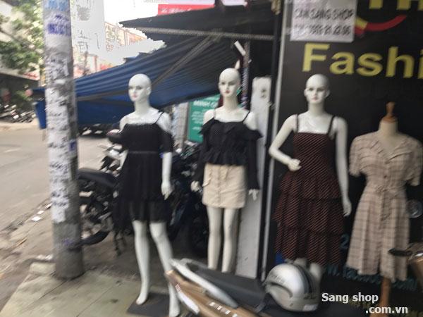 Sang shop thời trang khu kinh doanh sầm uất,