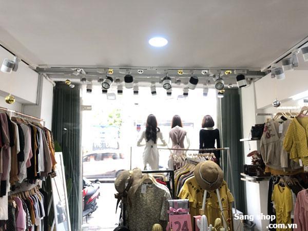 Sang shop thời trang mặt tiền Huỳnh Văn Bánh