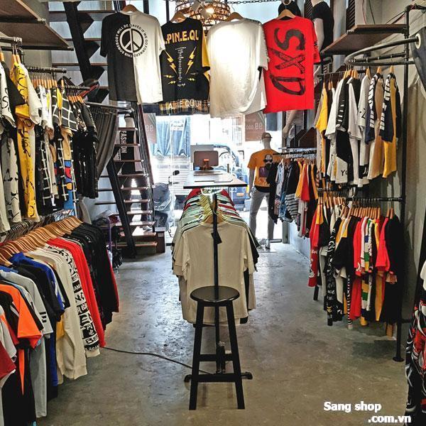 Sang shop thời trang mặt tiền Trần Quang Diệu Quận 3.