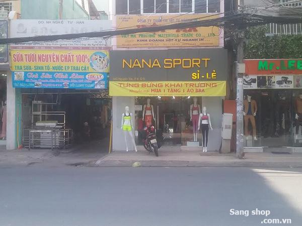 Sang shop thời trang Nữ Sport đường Nguyễn Trãi