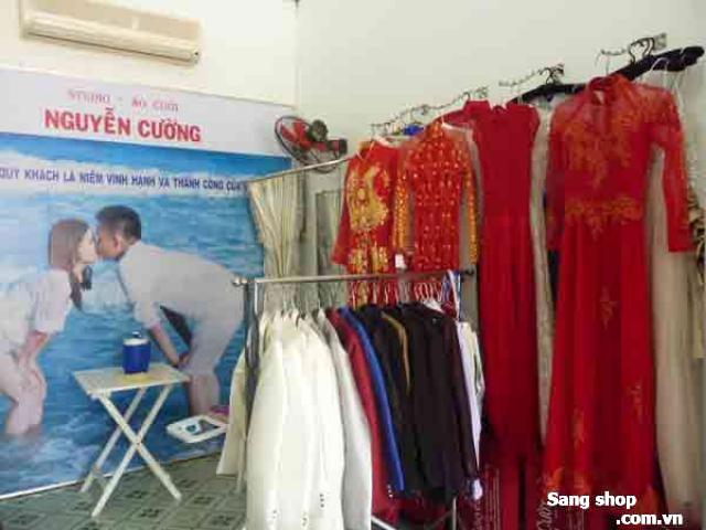 Sang tiệm áo cưới quận Bình Tân